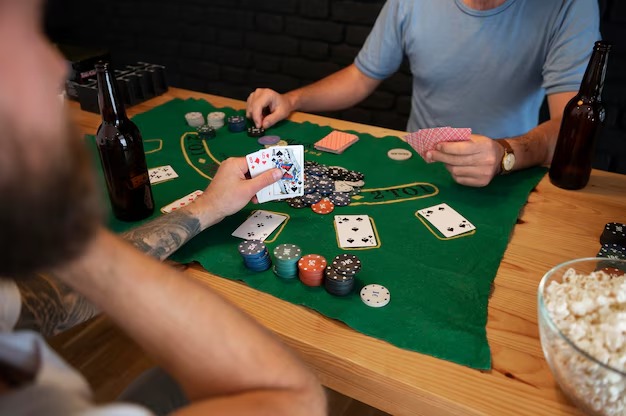Tabel pembayaran Three Card Poker